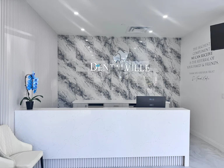 DentalVille Family Dentistry - Oakville dental clinic in Oakville - Photo 1